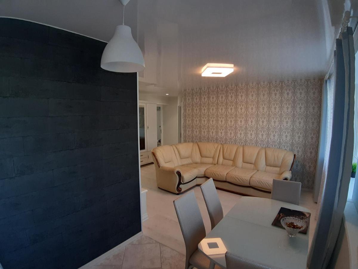 Appartment New In Center Mahiljou Exterior foto